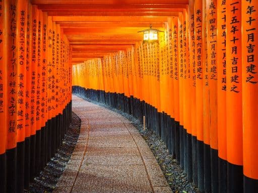 EXPLORE CHARMING GOLDEN ROUTE